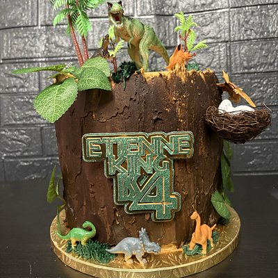 8" (1 tier) Cake Feeds About 24            