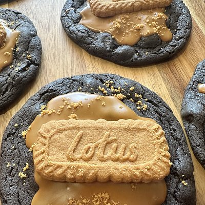 Triple Chocolate Biscoff Cookies