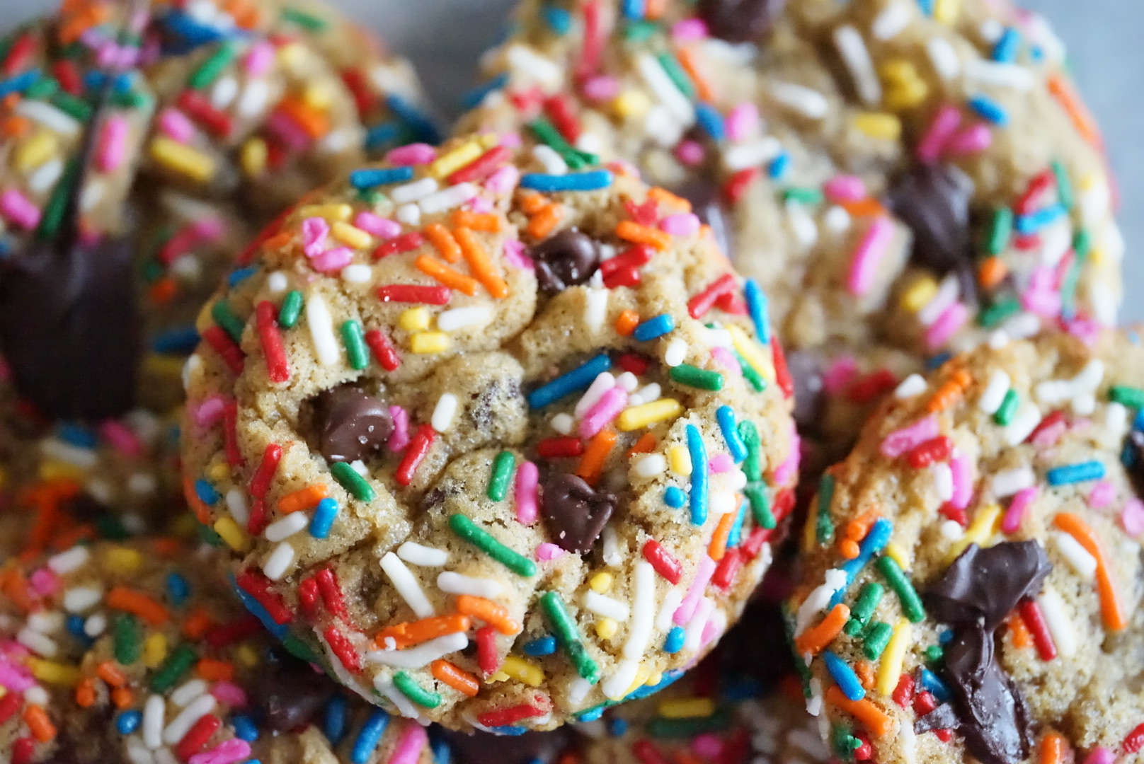 Chocolate Chunk Sprinkle Cookie Box - 12 count