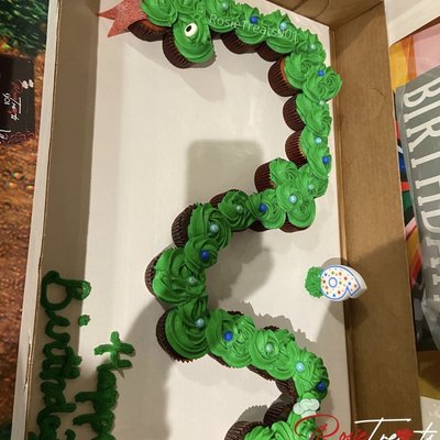 Number Pull Apart Cupcakes