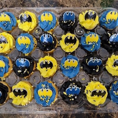 Batman Themed Cupcakes 