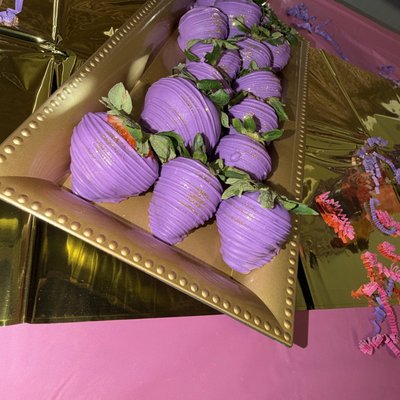 Chocolate Covered Berries 
