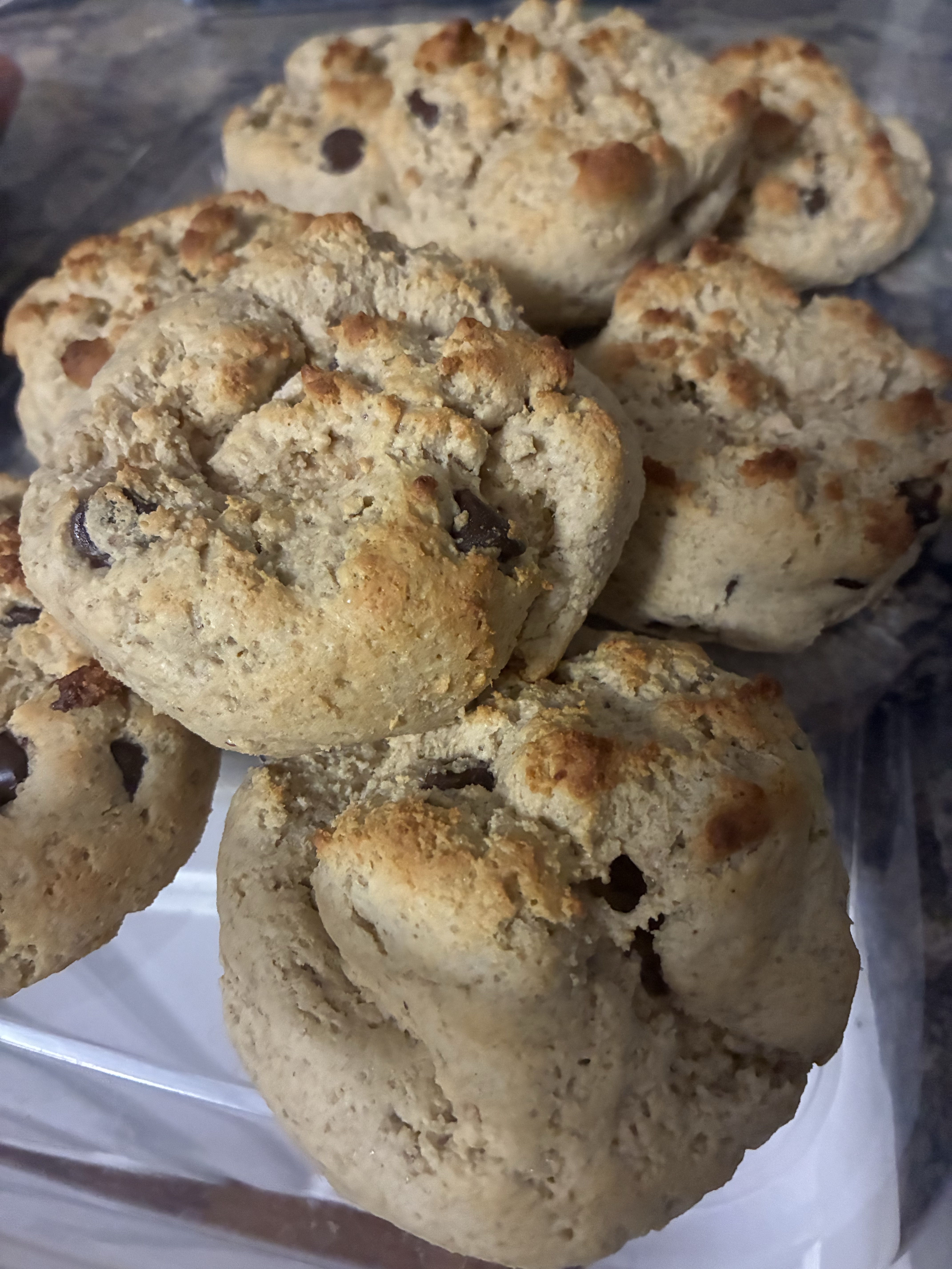 Macro-Friendly Protein Chocolate Chip Cookies