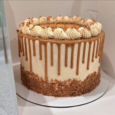 8” 2 Layer Cake