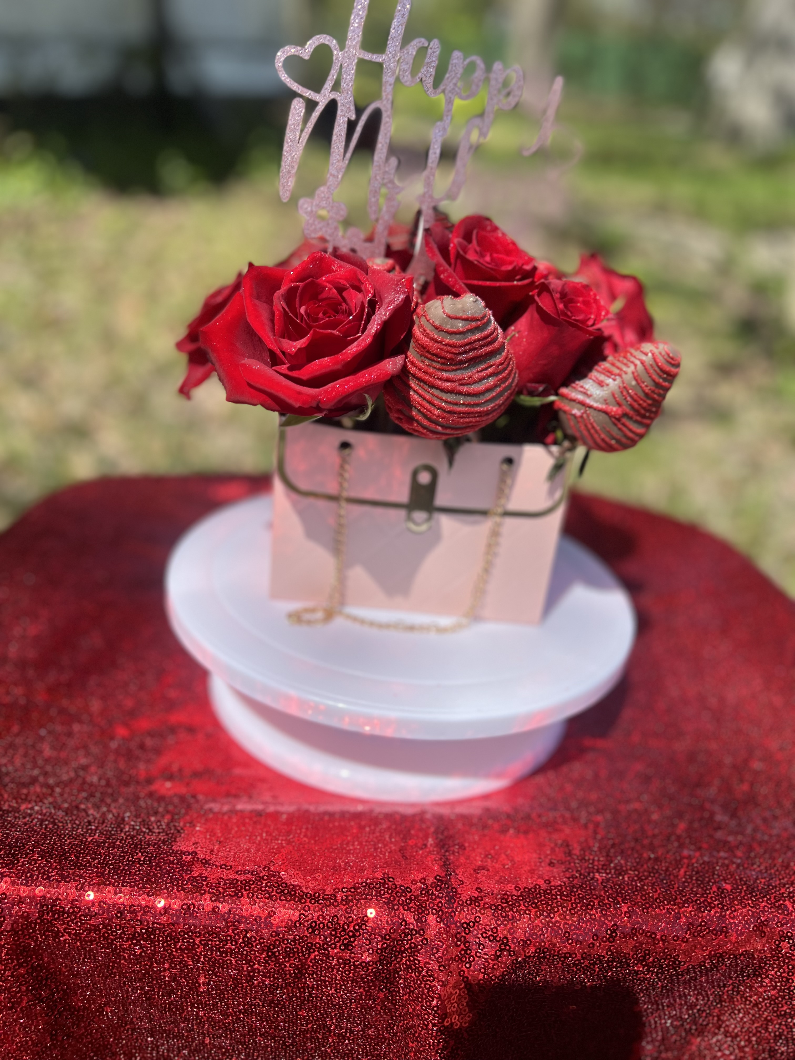 Flower & Berries Bouquet