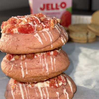 Berrylicious Crunch 🍓 