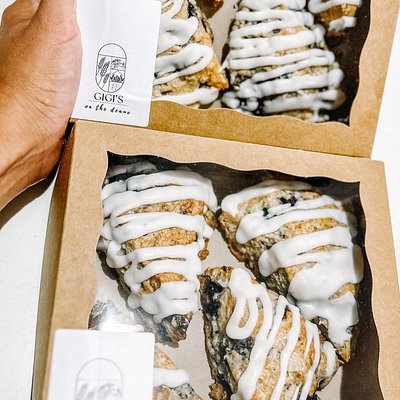 Blueberry Scones With Lemon Zest Glaze