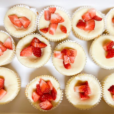 Cheesecake Bites/$35 Per Dozen 