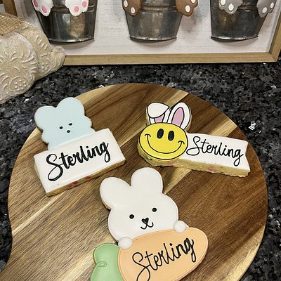 Easter Name Cookie