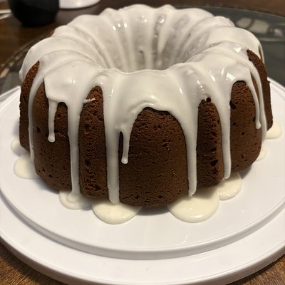Fred’s Down South Poundcake With Icing 