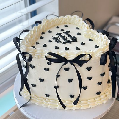 8in Custom Heart Cake 