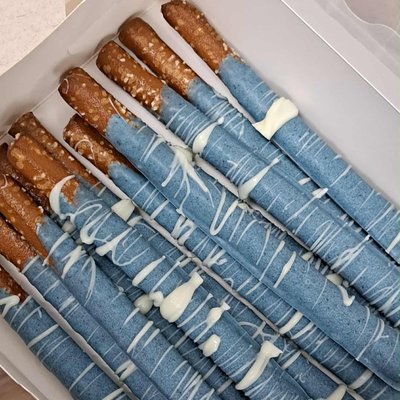 Chocolate Covered Pretzels 