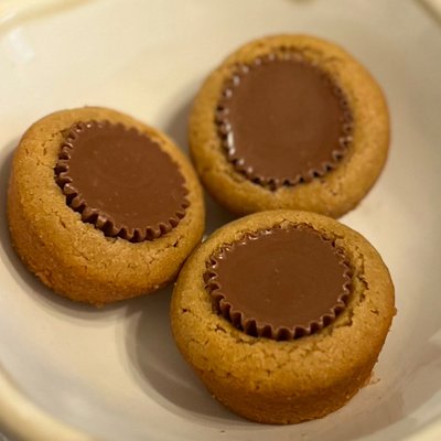 Peanut Butter Tarts