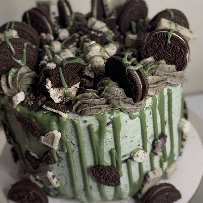 Oreo St patty Day Cake 