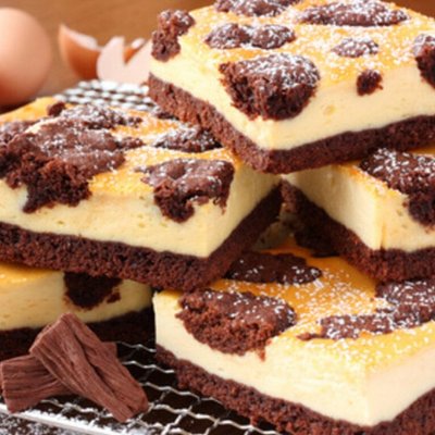 “Russischer Zupfkuchen“ aka Chocolate Cheesecake Bars