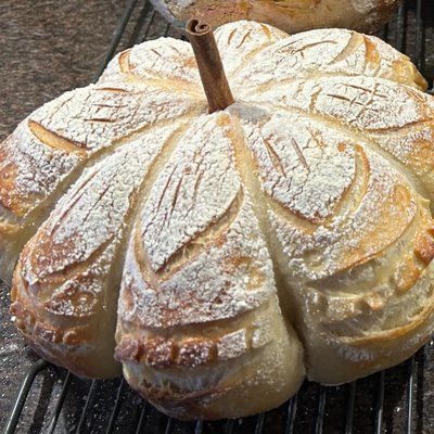 Pumpkin Shaped Loaves-Half Size