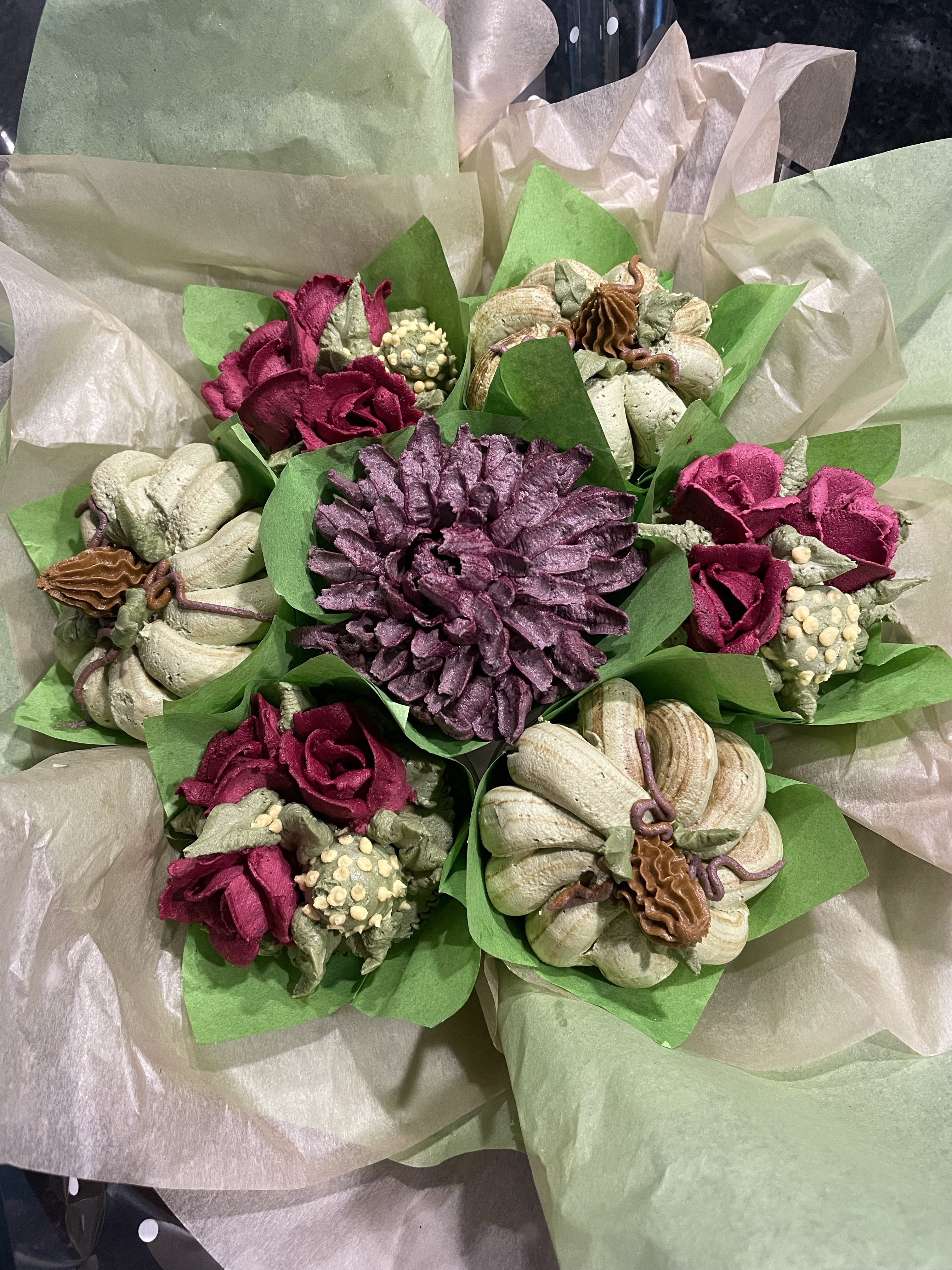 Floral Cupcake (12) Bouquet 