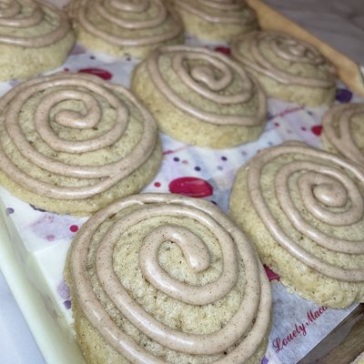 Cinnamon Tea Cakes