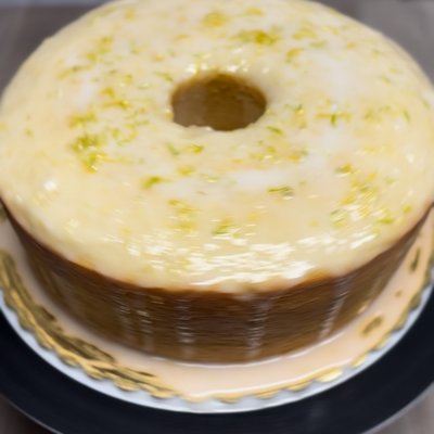 7 UP Cream Pound Cake