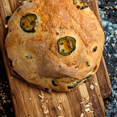 Jalapeno Cheddar Artisan Bread 