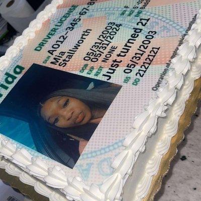 1/2 Sheet Cake 