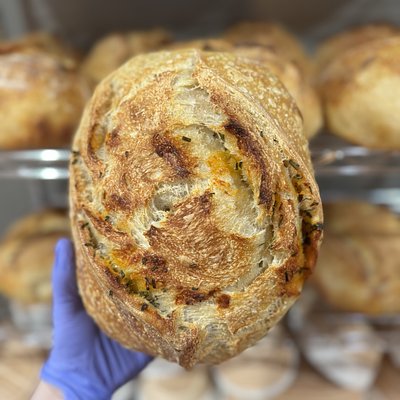Cheddar & Chive Sourdough 