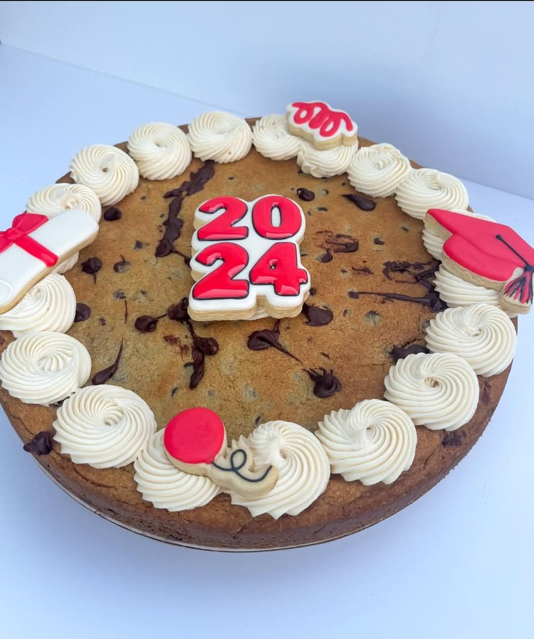 Deluxe Cookie Cake