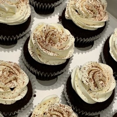 Non-Floral Cupcakes (boxed)