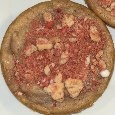Strawberry Crunch Cookies 