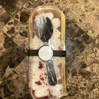 Red Velvet Mini Cake