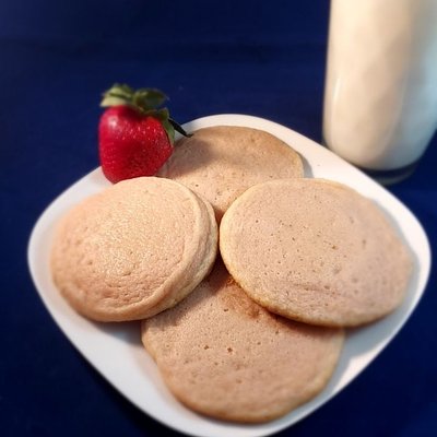 Strawberry Teacakes