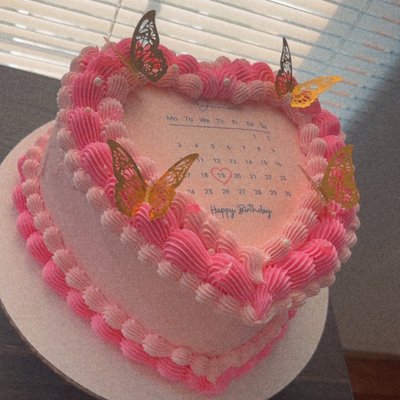 8 Inch Heart Cakes