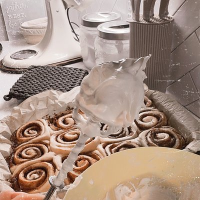 Cinnamon Rolls (6 Count)
