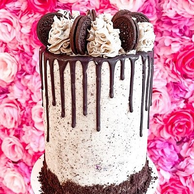 Signature Cookies & Cream Cake (serves 15) 