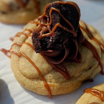 Caramel Brownie Cookies (6)