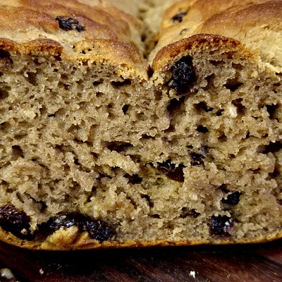 Cinnamon's Raisin Bread Large