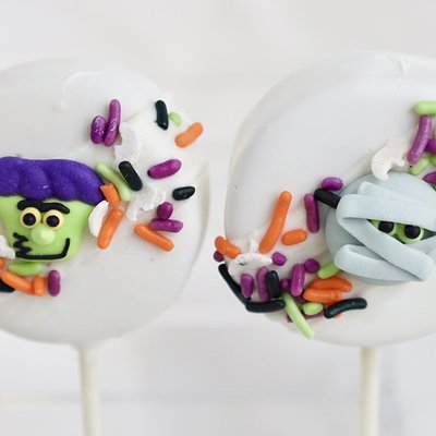 Halloween Cake Pops 