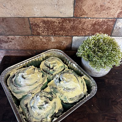 Lemon Blueberry Rolls (Tray Of 4)
