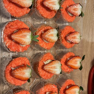 Strawberry Crunch Cupcake