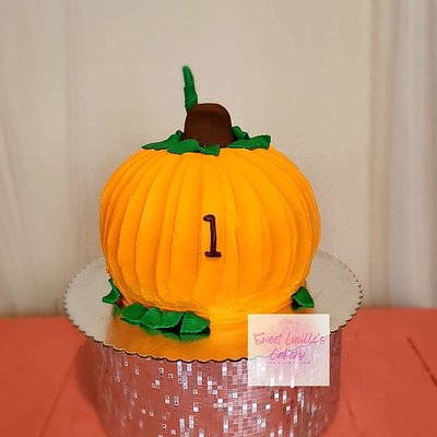 6-Inch Statement Cake