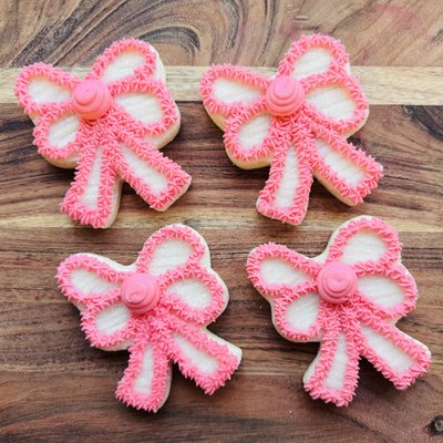 Bow Sugar Cookies With Buttercream Frosting