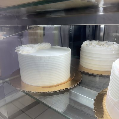 6” Ready To Go Cake 