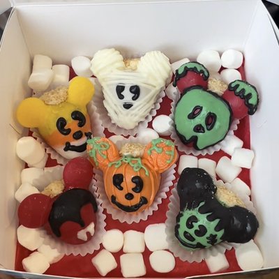 Spooky Minis