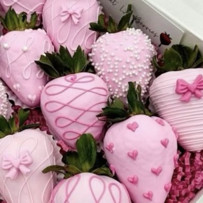 Designer Strawberries (by Dozen)