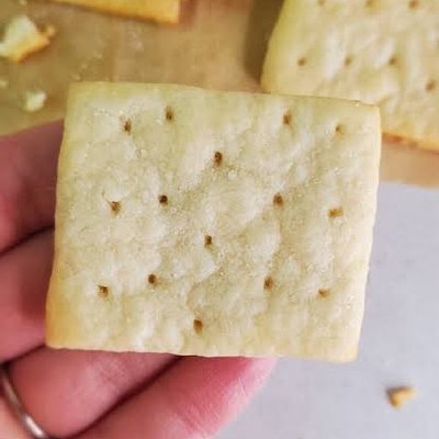 Flavored Crackers 