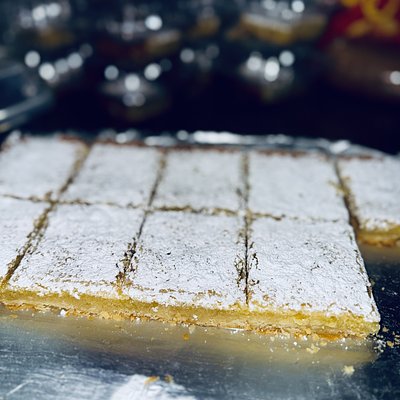 The Best Lemon Bars Ever