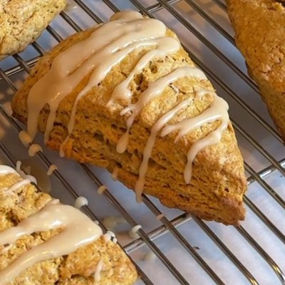 Pumpkin Scones (4 Pack)