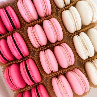 Pink Ombre Macarons