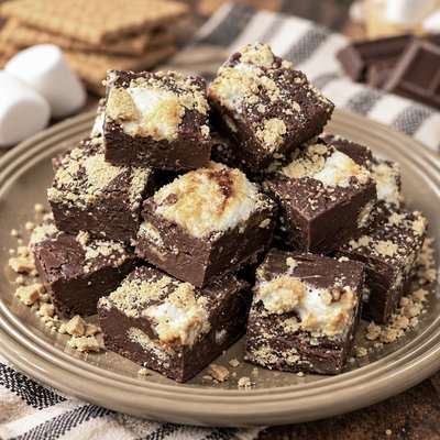 S’mores Fudge (½ LB)