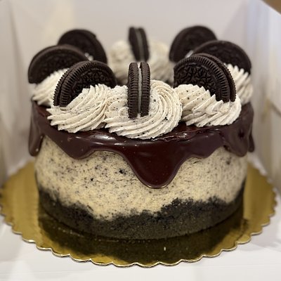 6” Oreo Cookies And Cream Cheesecake 